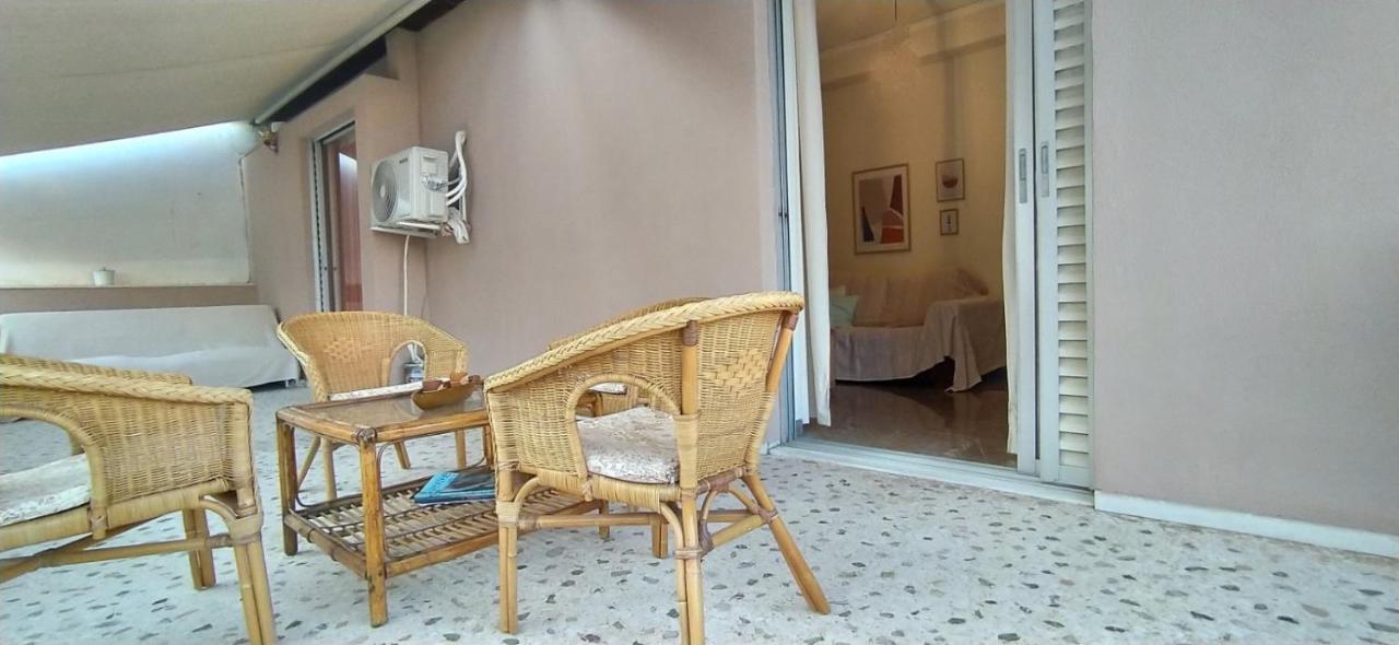 Experience The Sweetest Nest At Marina Zea Piräus Exterior foto